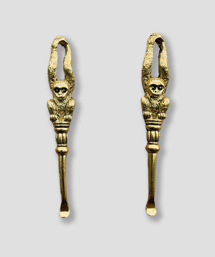 Metal snuff spoons