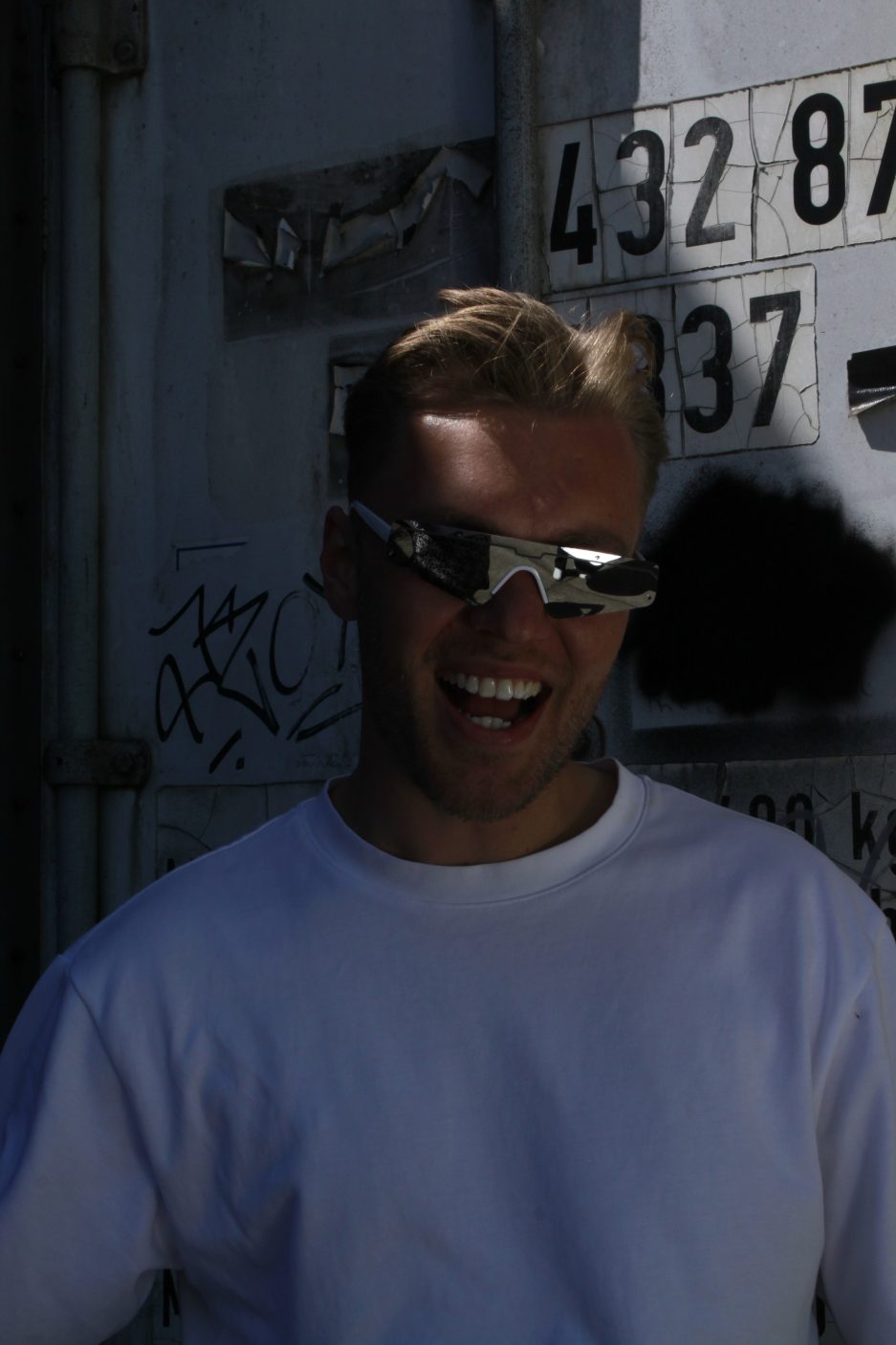 icarus white glasses sleek frame