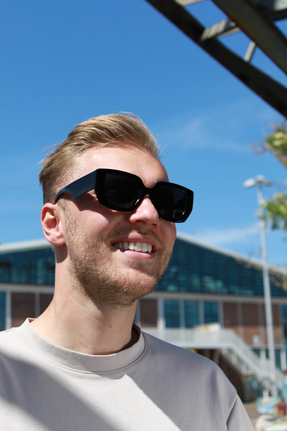 black sunglasses