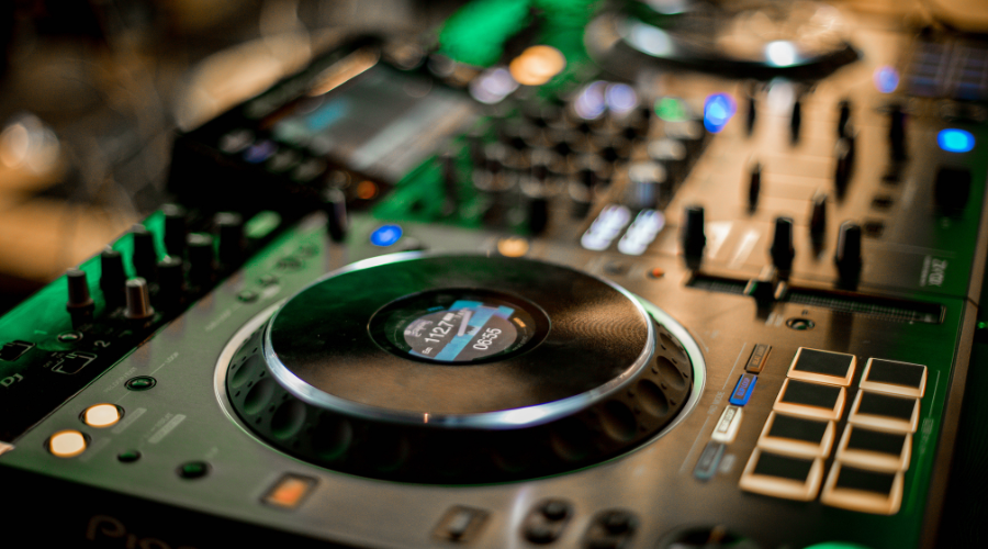 Why Do People Change Their Musical Tastes?