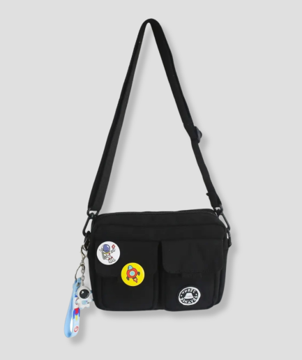 black shoulder bag festivals