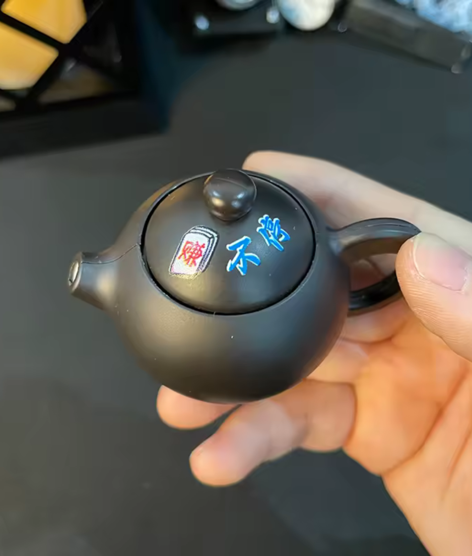 Japanese lighter fidget spinner