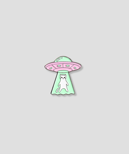 alien brooch