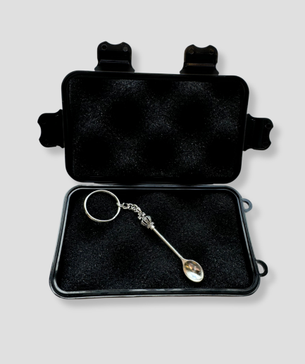 Snuff-Scoop-Mety-Black-Storage-Box.png