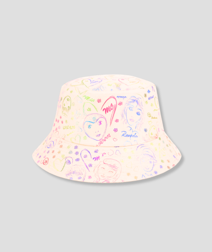 Unique-bucket-hat-outfit-white.png