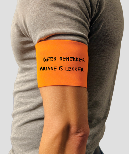 captain's-armband-orange-orange-captain's-armband.png