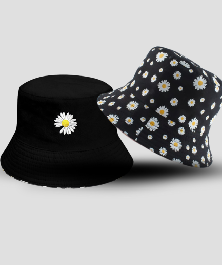 reversible-bucket-hat-with-daisy.png