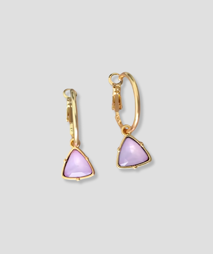 trendy-earring.png