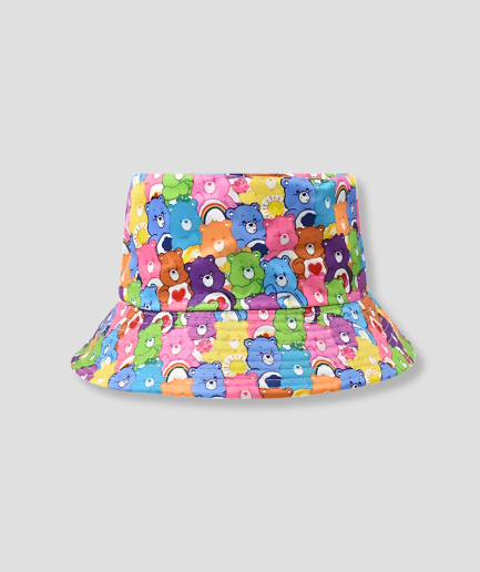 fisherman's-hat-with-bears.png