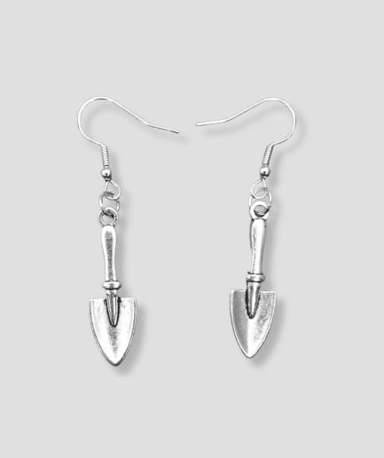 silver-scoop-earring.png