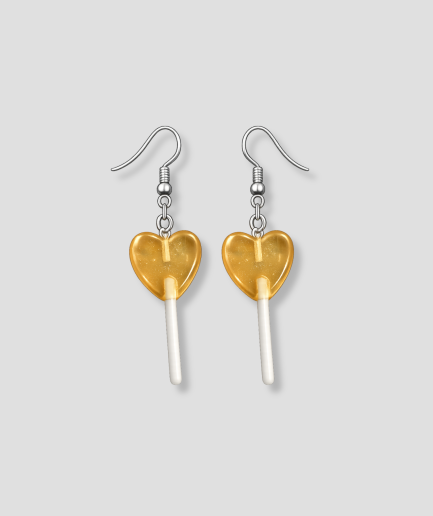 Heart-shaped lollipop
