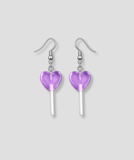 Heart-shaped lollipop